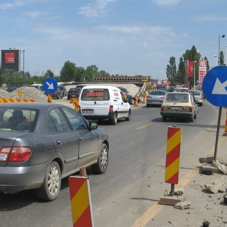 POLIȚIA RUTIERĂ: Atenție șoferi, se plombează DN1!