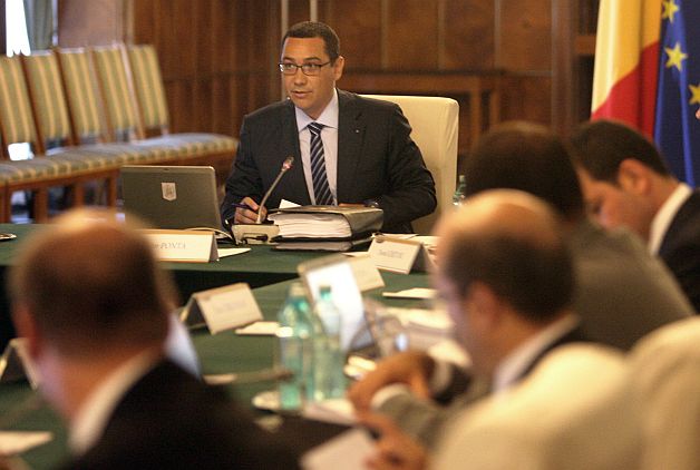 Ponta, Oprea și șefii Serviciilor de informații au fost la Cotroceni. VEZI ce au discutat