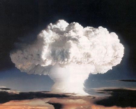 Principalul propagandist al Kremlinului: Rusia poate reduce SUA la 'cenușă radioactivă'
