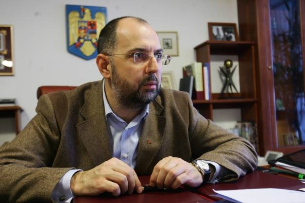 Program de guvernare. Minorități: Autoritățile locale pot arbora steagurile unităților administrative-teritoriale pe care acestea le reprezintă