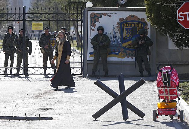 Război la graniţa României? Rusia pregăteşte asaltul final asupra Crimeii