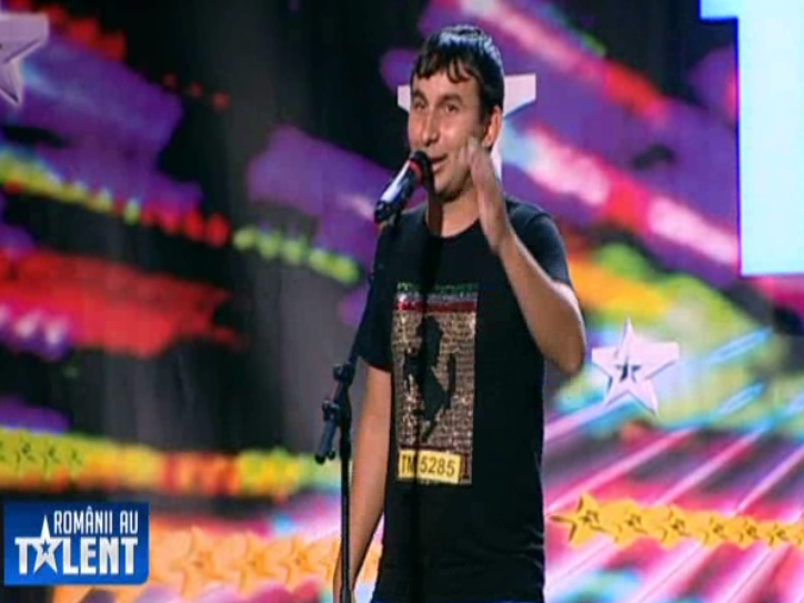 ROMANII AU TALENT. Mihai Petre agresat de un concurent. Vezi cum a reactionat juratul!