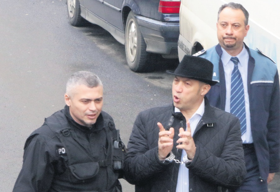Rudel Obreja, judecat la domiciliu