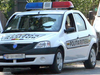 Scandal la Poliţie. Un şofer beat a muşcat un agent de picior