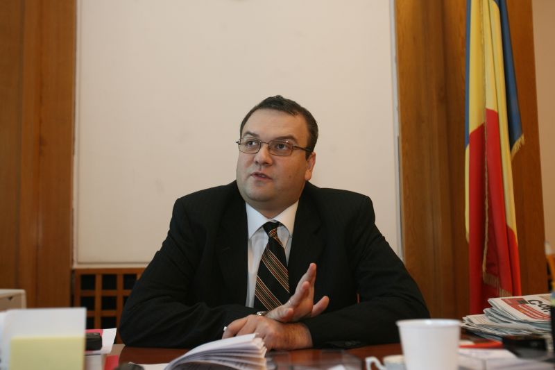 Scutaru: Atitudinea lui Tăriceanu - o mare dezamăgire; PNL va face o nominalizare pentru şefia Senatului