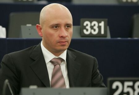 Sebastian Bodu candidează independent la PE, dar nu pleacă din PDL