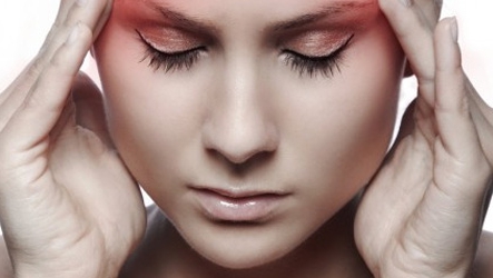 Semnele de alarmă care anunță accidentul vascular cerebral în cazul femeilor