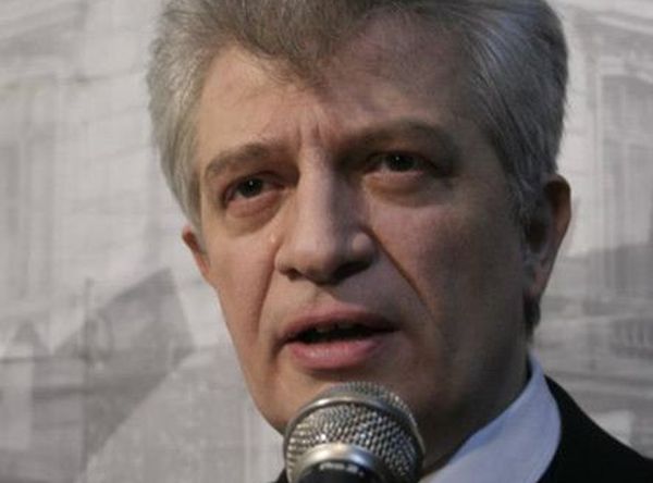 Senatorul Sorin Ilieșiu, atac dur la adresa lui Crin Antonescu. Vrea în PNL, dar cu Tăriceanu