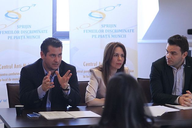 Sexgate cu hărţuire la Prestaţii Sociale I AUDIO