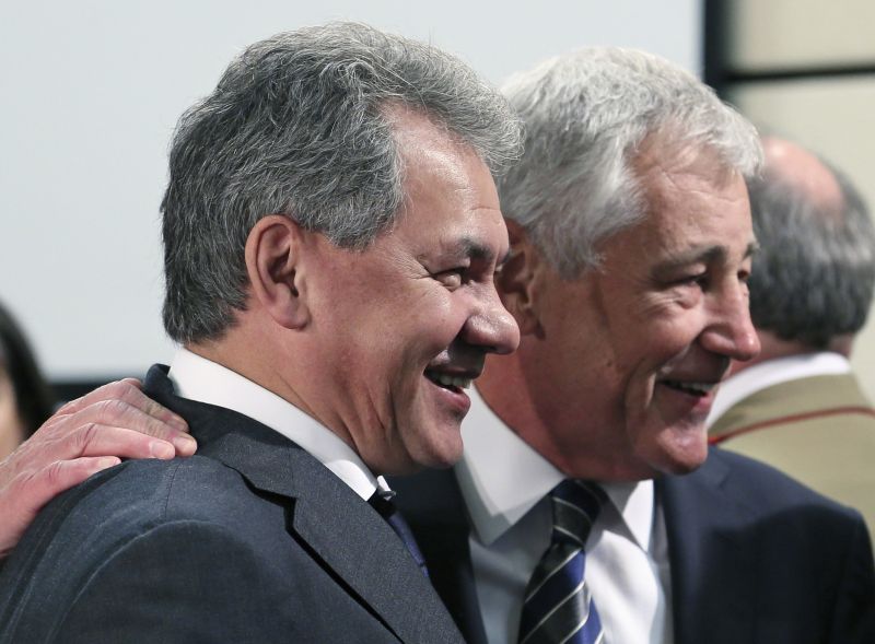 Statele Unite au suspendat relațiile militare cu Rusia, se pregătesc sancțiuni economice