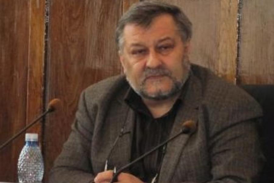 UPDATE. REȚINERI în „MAFIA CĂRNII”. Șef din DSV Cluj, un patron și un medic veterinar, ÎN CĂTUȘE