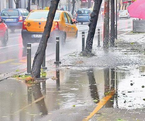 Avertizare METEO. Se întorc ploile!