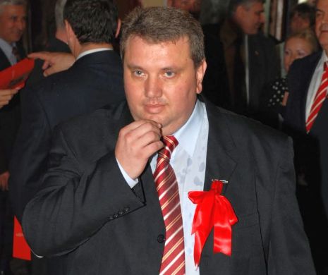 BARONUL DE MEHEDINȚI e vizat de o ancheta DNA. Procurorii fac percheziții la Consiliul Județean și la casa președintelui, acuzat de CORUPȚIE