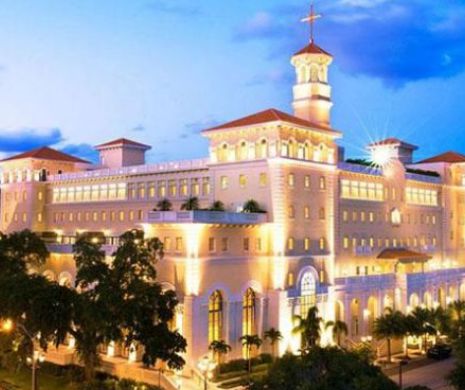 Cum arată Catedrala uriaşă a Bisericii Scientologice care a costat 145 de milioane de dolari| GALERIE FOTO
