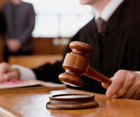 Curtea Supremă a decis aplicare legii penale mai favorabile folosind metoda instituţiilor autonome