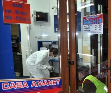 Jaf de 100.000 de lei la o casă de amanet din Constanţa. Uşa era deschisă, hoţii nu erau înarmaţi, iar valorile nu erau încuiate