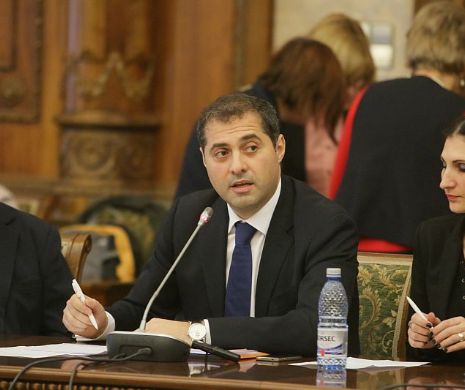 Primii beneficiari la minimis. Patronii, puși să aștepte câteva ore, la ceremonia