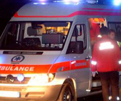 SCANDAL într-un club din Brăila: Trei tineri, între care doi campioni naţionali la lupte libere, au fost înjunghiaţi