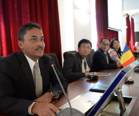 Un alt fel de ofertă pentru studenți: bursele din Indonezia