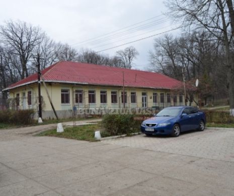 300 de bolnavi psihic periculoşi înghesuiţi în 220 de paturi