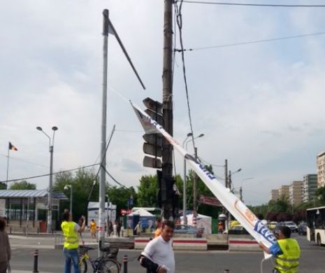 Alegeri europarlamentare 2014. Negoiță, obligat să pună la loc afișele PDL și să le dea jos pe ale PSD