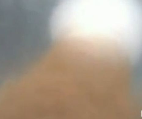 Au scăpat ca prin minune dintr-o TORNADĂ| Imagini uluitoare
