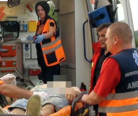 Autocar cu pasageri, răsturnat între Rîşnov şi Braşov