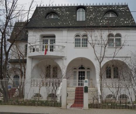 Cea mai luxoasă temniță din România. O zi în fața închisorii fastuoase a „Împăratului” Mihail Vlasov