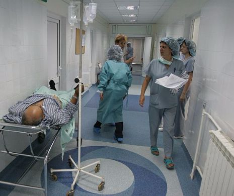 CNCD: Pensionarea asistentelor medicale este discriminatorie. Femeile pot alege să lucreze cât cât bărbații