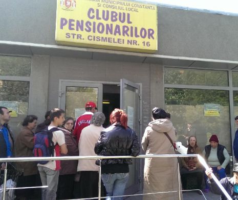 “Cozile sărăciei” folosite de Primăria Constanţa la obţinerea de semnături pentru preluarea portului