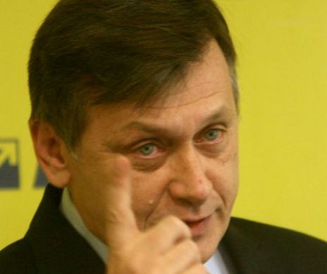 Crin Antonescu: PNL va lua duminică între 20 și 25%. PLUS: Dacă eu renunţ la candidatură la prezidențiale, Ponta e preşedinte de acum