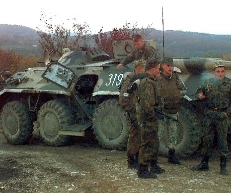 CRIZA DIN UCRAINA. Autoproclamata republică populară Lugansk cere ONU să îi recunoască independenţa. Putin şi Merkel au discutat despre situația din Ucraina. Situaţia din Ucraina se deteriorează rapid