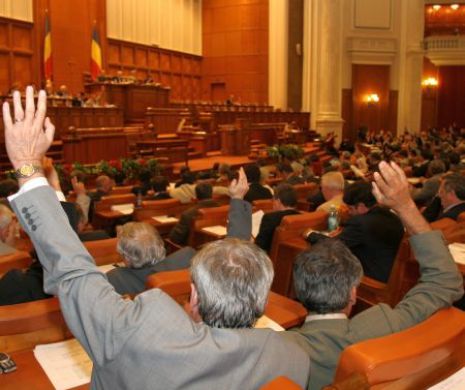 Doi deputați PPDD s-au înscris în UNPR