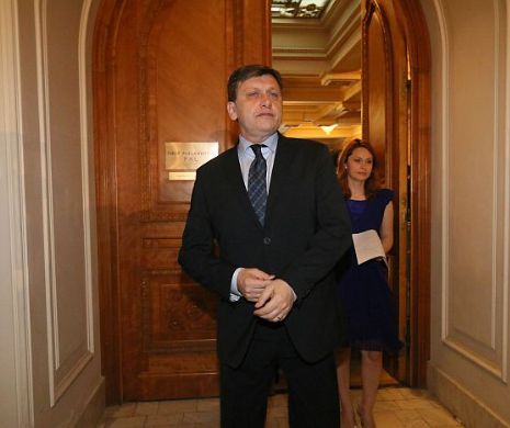 EUROPARLAMENTARE 2014. Antonescu, demisie controlată de la vârful PNL