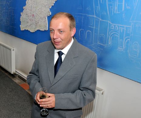 Guvernul a schimbat subprefectul de Sibiu cu un funcționar trimis în judecată pentru corupție