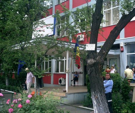 INFRACȚIUNI LA ALEGERI. Polițiștii au întocmit 82 de DOSARE PENALE