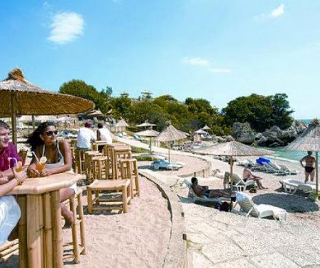 Pentru turiştii excentrici: Cum arată o vacanţă pe plaja aproape inexistentă din BULGARIA| Video