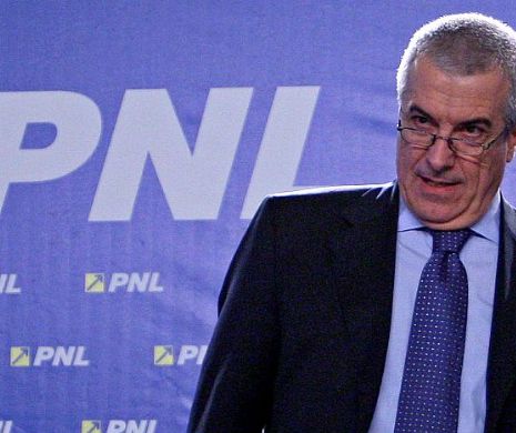 Tăriceanu: Crin Antonescu nu poate câștiga alegerile, și-a terminat benzina înainte de termen