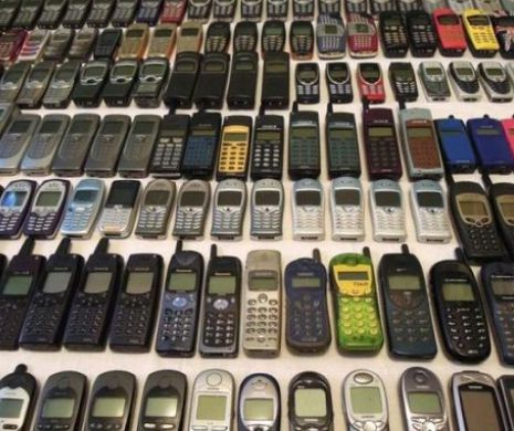 TELEFOANELE RETRO revin la modă în forță. Cu cât se vinde acum un astfel de model