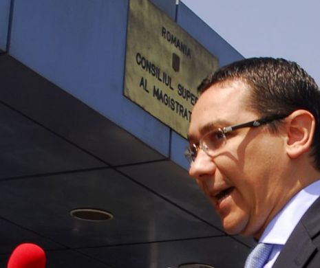 Victor Ponta: Nu e adevărat că i-am cerut lui Traian Băsescu să-mi fie naș
