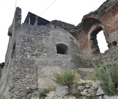 CETATE medievală din România, în plină RESTAURARE. Nu o mai recunoşti | GALERIE FOTO