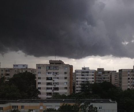 COD GALBEN de furtună în Capitală, până la ora 19.30