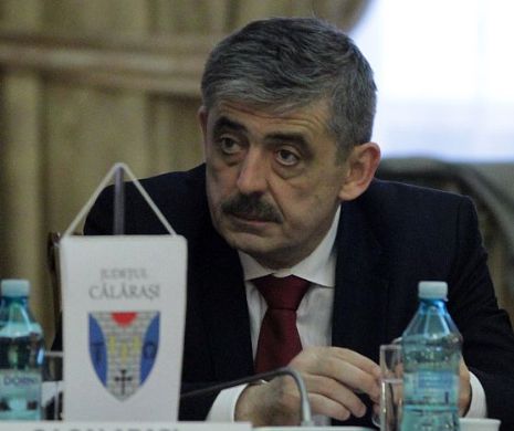 Complicele lui Horia Uioreanu și-a luat telefon de fițe după ce a primit o șpagă de 20.000 de euro cash de la un director UTI: “Am mare nevoie de el!”