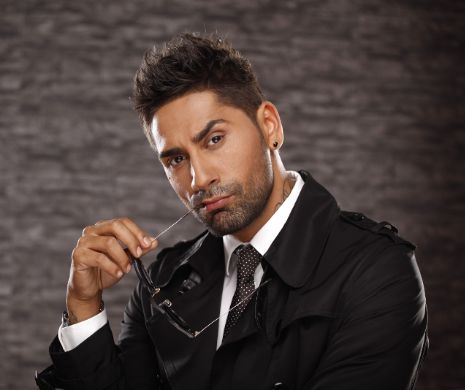 Connect-R,  naş pentru Chupi de la Mandinga