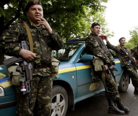 CRIZA DIN UCRAINA. Separatiştii proruşi le dau un ultimatum grănicerilor din Lugansk: Veţi fi şterşi de pe faţa pământului