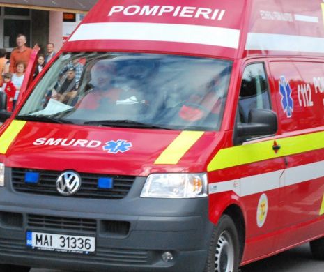 Incendiu puternic în Capitală. O hală din zona Obor a ars în întregime