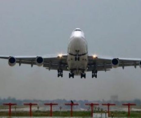INCIDENT în Pakistan: Un mort şi doi răniţi la Peshawar, în urma unor tiruri asupra unui avion de pasageri