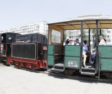La plimbare cu „Mocănița”, pe Calea Griviței din București