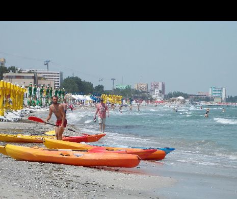 Minivacanţă de Rusalii cu puţini turişti pe litoral