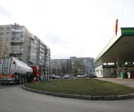 Statul înapoiază jumătate din taxa de 7 eurocenți. Ce cheltuiesc acum camionagii, primesc peste șase luni